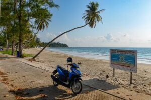Motorroller-Tour, Chumphon, Thung Wua Laen Beach, Reisebericht
