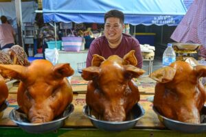 Schweineköpfe, Hua-Ro-Markt, Ayutthaya, Thailand