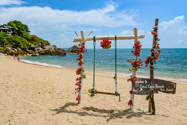 Strandschaukel am Coral Cove Beach, Koh Samui