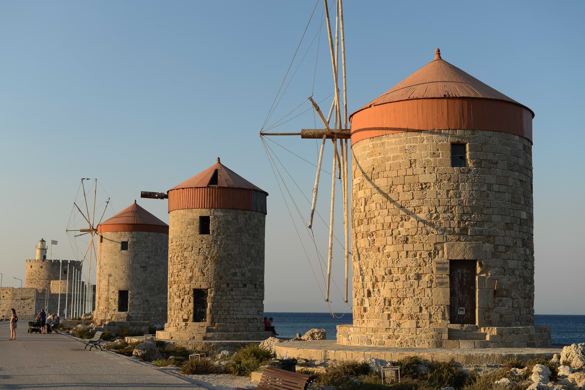 Rhodos, Reisebericht, Griechenland, Inselhüpfen, Dodekanes, Windmühlen, Hafen, Rhodos-Stadt, Foto: Heiko Meyer